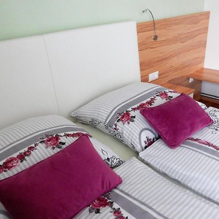 Fruehstueckspension Lach Bed & Breakfast Eberndorf Exterior photo